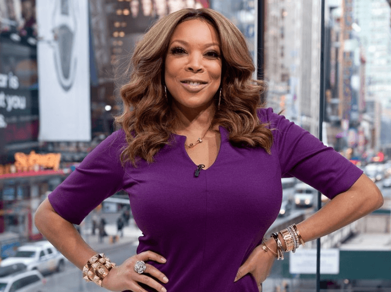 Wendy Williams Says Kenya Moore’s Pregnancy Is Fake!