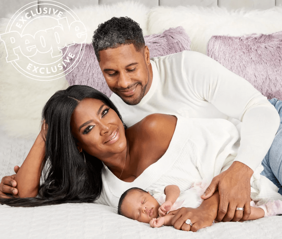PHOTO: Marc Daly Joins Kenya Moore and Her Baby In $6K Tabloid Photoshoot!