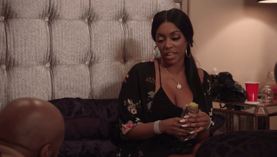 Porsha Williams Confronts Her Fiance Dennis McKinley Over Secretly Communicating With Ex Girlfriends!