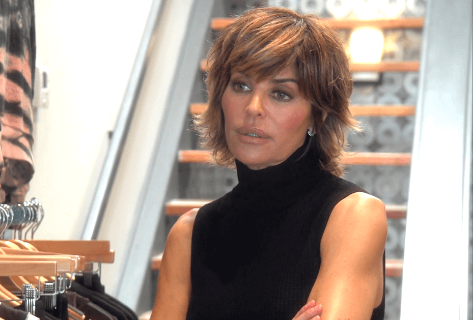 Lisa Rinna Backtracks After Threatening to Sue Lisa Vanderpump Over Puppy Gate!