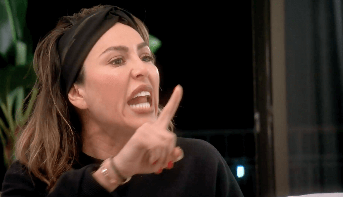 EXCLUSIVE: New Shocking Details of Kelly Dodd’s Violent Bar Fight Exposed —  Threatening Voicemails, Photos and Assault Victim Pressing Charges!