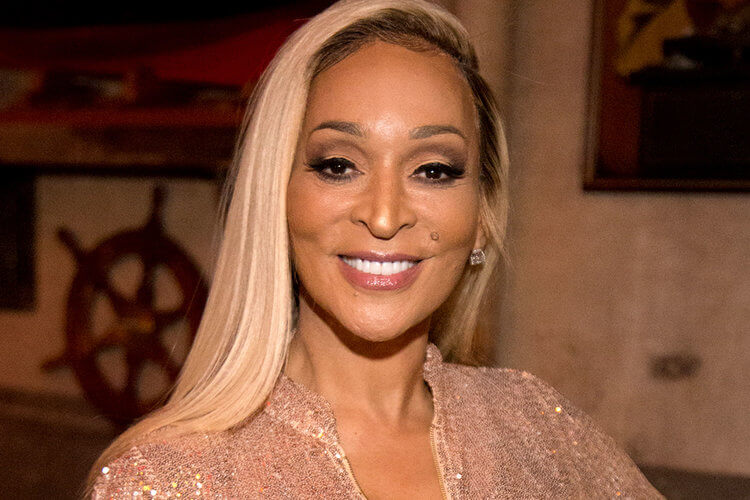 ‘RHOP’ Star Karen Huger Talks Moving Back to Potomac & New Perfume Mother’s Day Event!