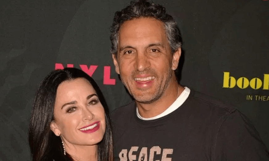 Kyle Richards Husband Mauricio Umansky Suffers A MAJOR Blow In Lawsuit Over $32 Million Malibu Mansion!