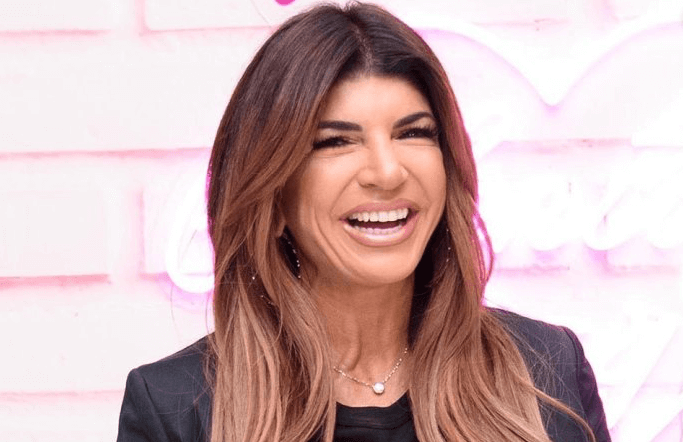 FREE & SINGLE……Teresa & Joe Giudice Officially Divorced!