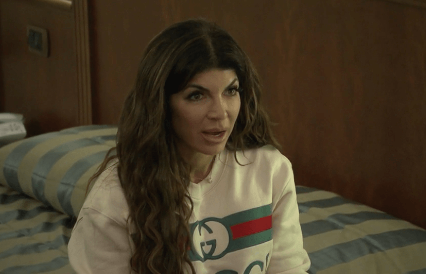 Teresa Giudice Refuses To Sleep in The Same Bed With Joe Giudice During Trip To Italy!