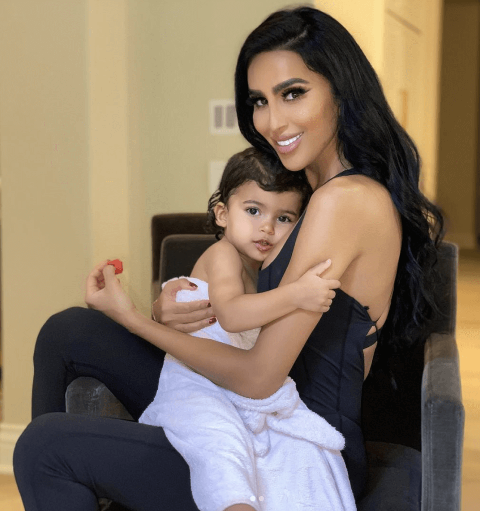 Lilly Ghalichi