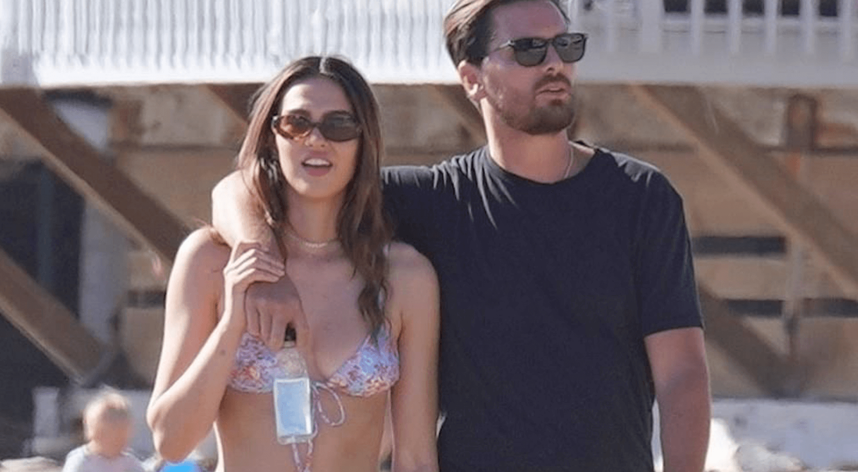Scott Disick Hooking Up With Lisa Rinna’s 19-Year-Old Daughter Amelia Hamlin!