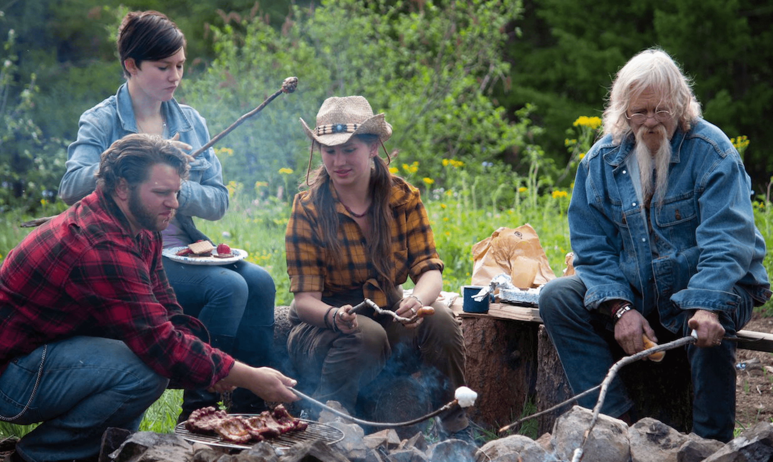 ‘Alaskan Bush People’ Stars BLASTED For Living In $2.7 Million Mansion In Beverly Hills!