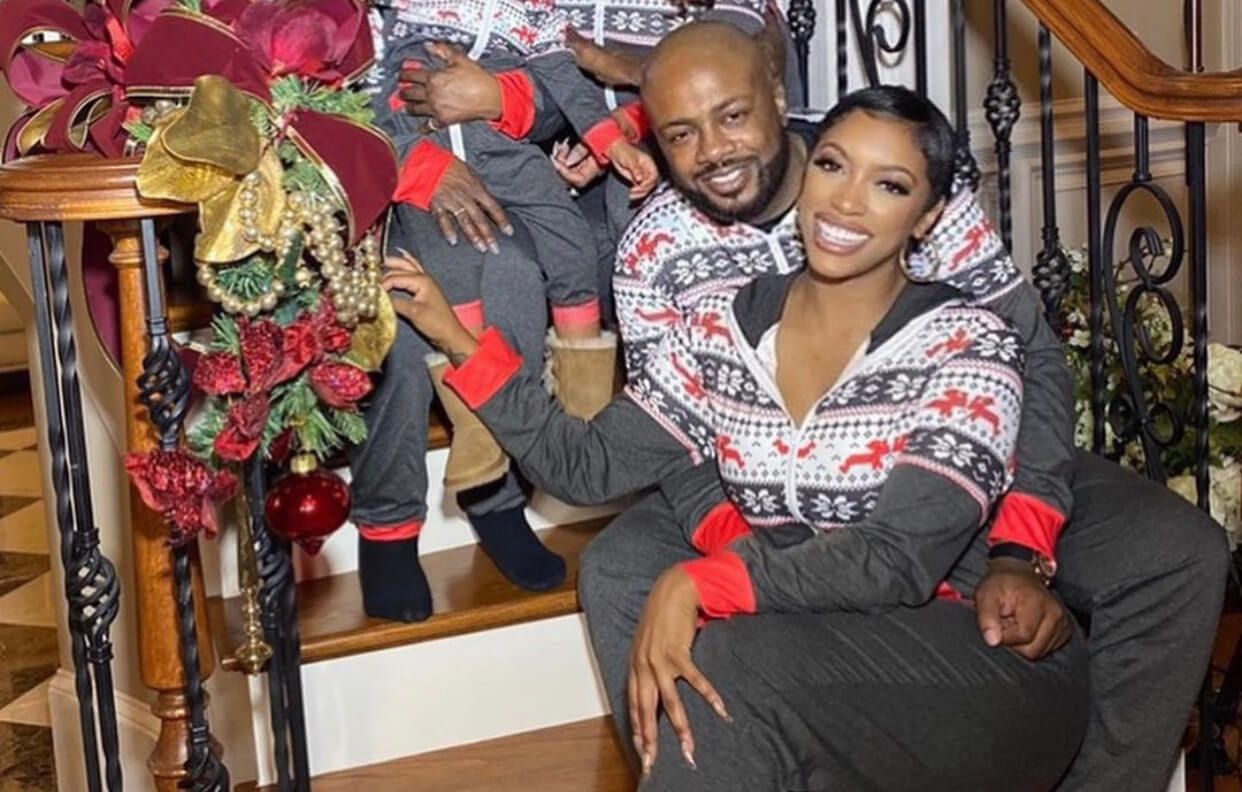 RHOA’s Porsha Williams & Ex-Fiancé Dennis Hugged Up In Cozy Family Photos, Sparking Rekindled Rumors