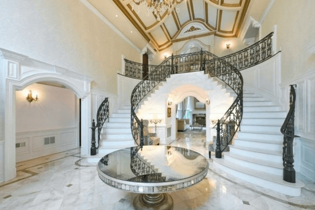 Joe & Melissa Gorga FINALLY Sell Their New Jersey Mansion For $2.5 Million!