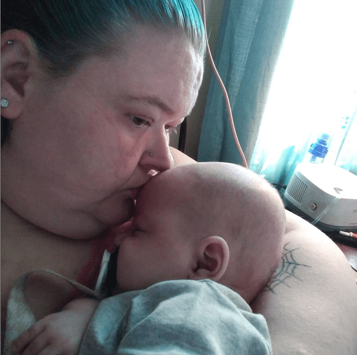 ‘1000-LB Sisters’ Star Amy Slaton Shares Heartwarming Pictures Of New Baby Boy!