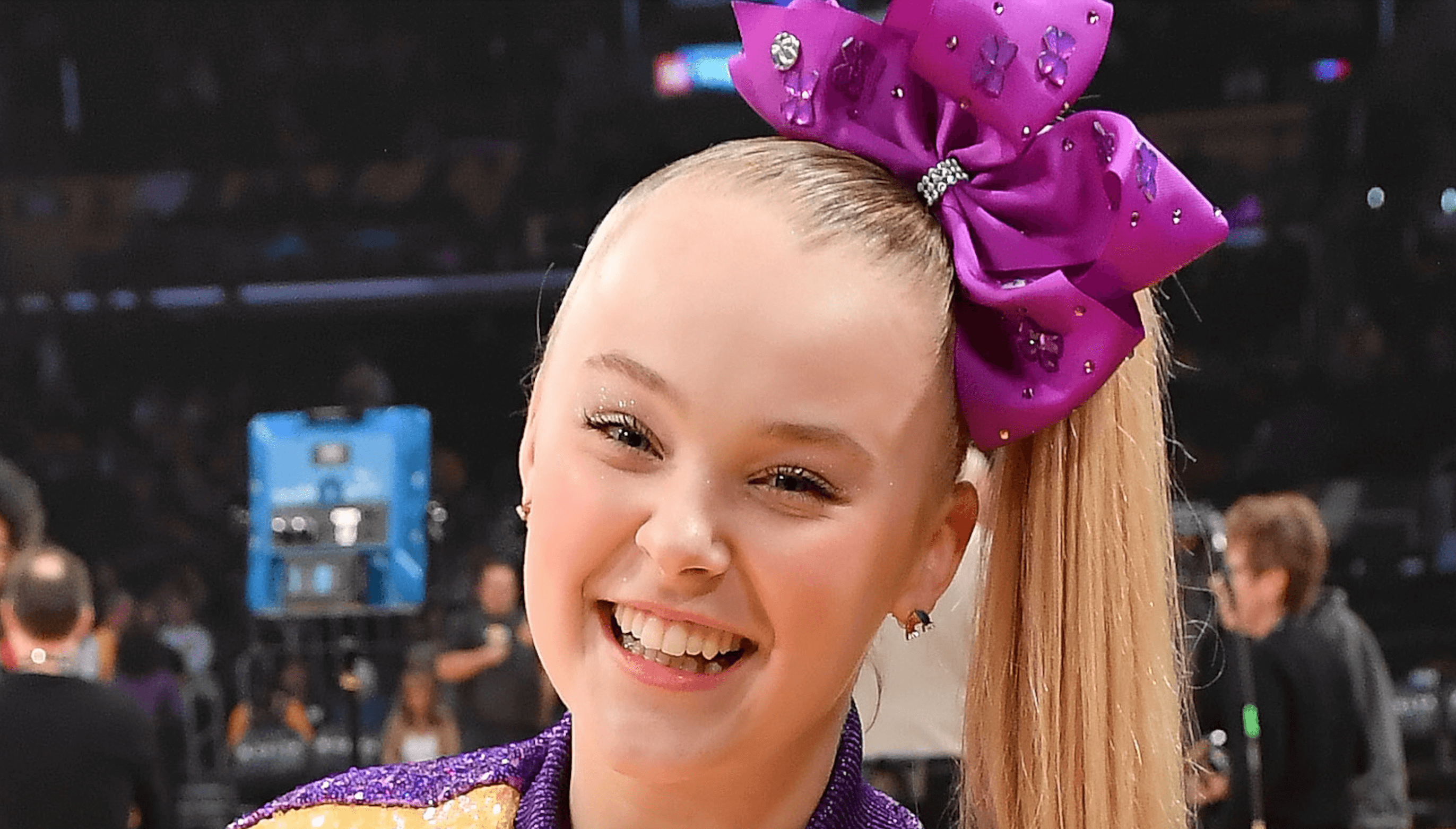 JoJo Siwa’s Pride Party Ends Abruptly… Cops Called After Guest OD’s On LSD!