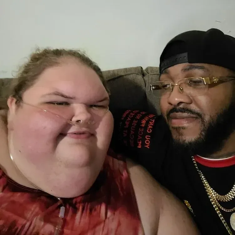 1000-Lb Sisters' Star Tammy's NEW Black Boyfriend Threatens To DUMP Her If  She Loses Weight!