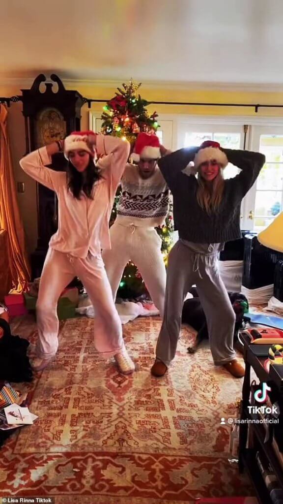 Amelia Hamlin RIPS Mom, Lisa Rinna, For Posting ‘Sexy’ TikTok Dance