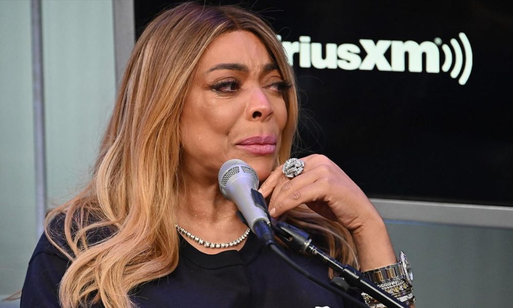 Wendy Williams Allegedly Stripped Naked and Touched Herself Inappropriately In Front of Staffers During Drunken Rage!