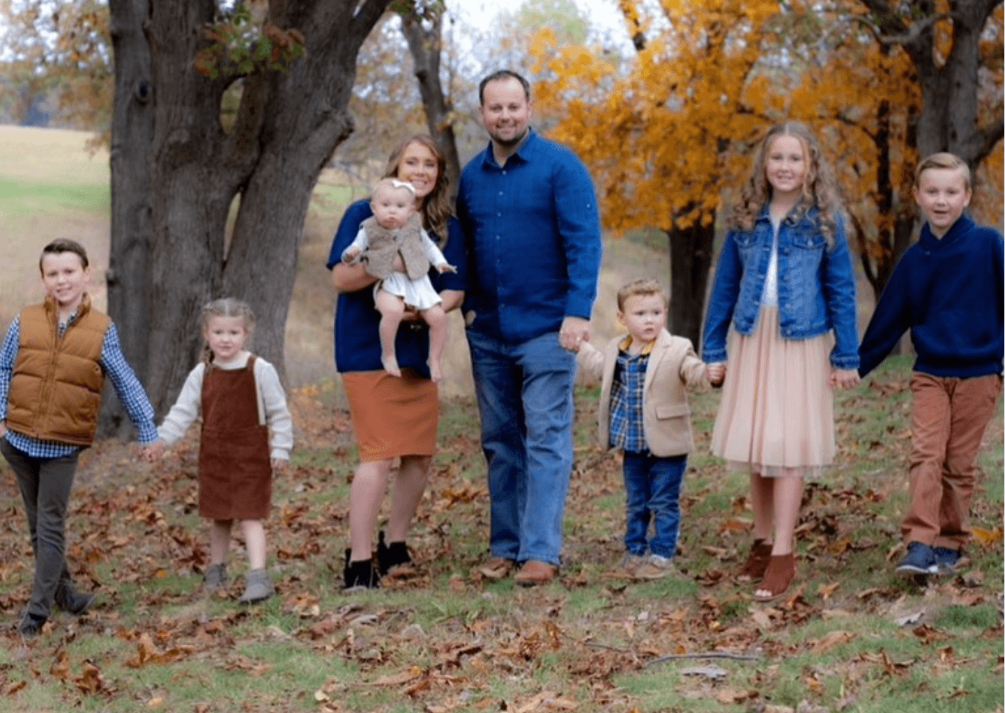 How Can Anna Duggar Provide For 7 Kids With Husband Josh Behind Bars?