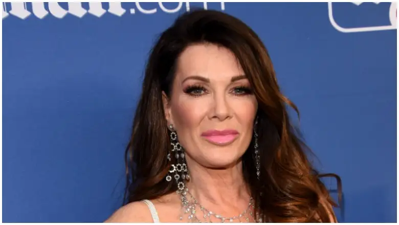 Lisa Vanderpump Responds To Kyle Richards Calling Her CRAFTY By Showing Her Text Messages!