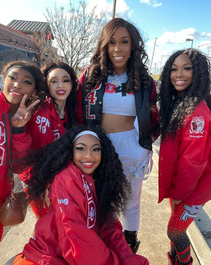 Dd4l store dancing dolls