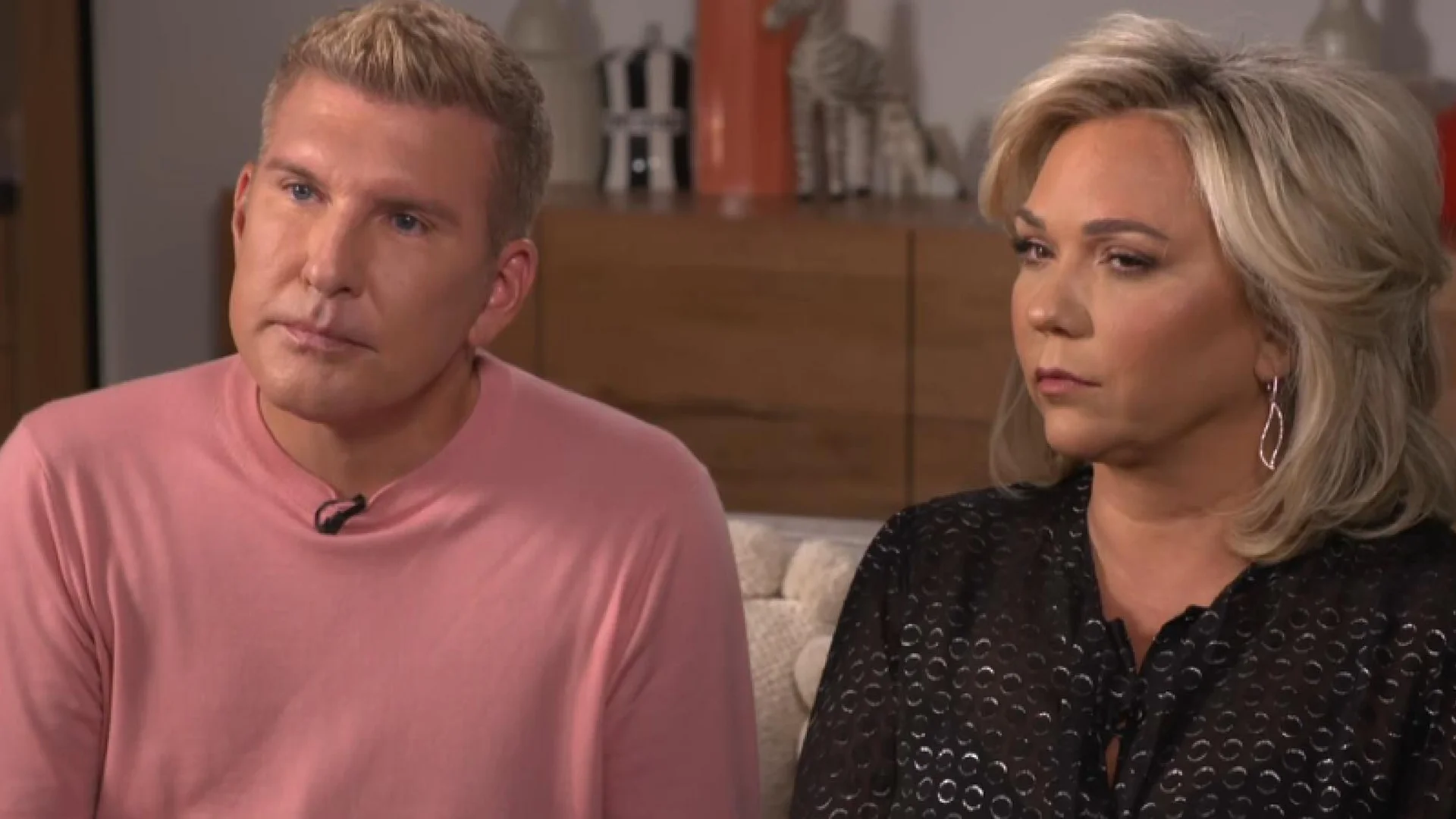 Todd & Julie Chrisley On House Arrest While Awaiting Fraud Sentencing!