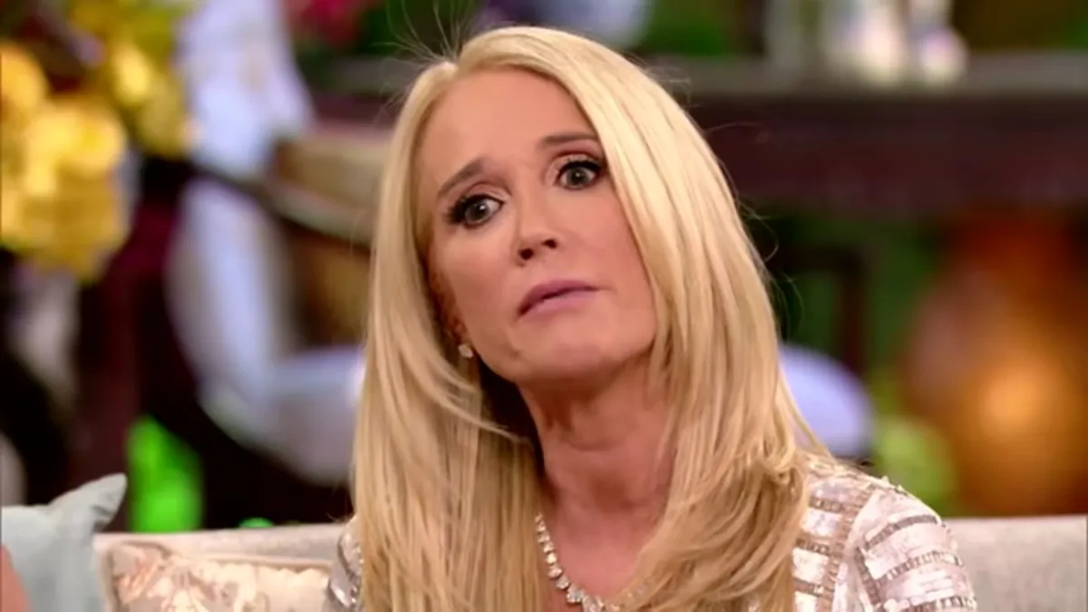 Kim Richards Called Woman a ‘Fat Cow’ For Dissing Family Member!