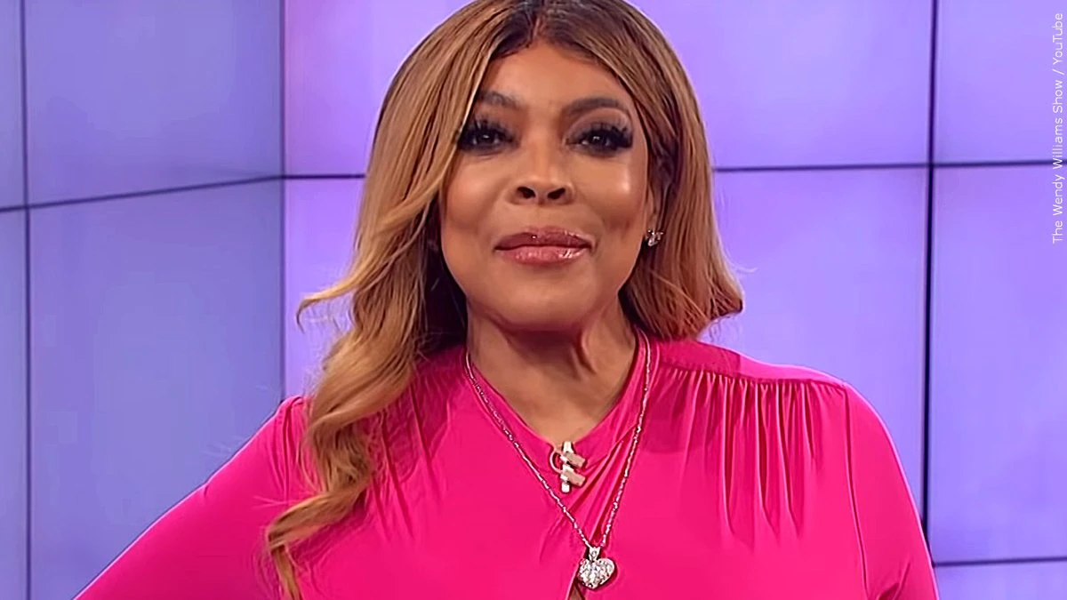 Wendy Williams Races To Talk Show Before Her Wigs & Purple Chair Are Trashed By Network!