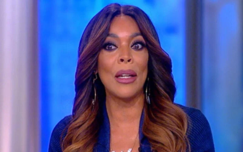 Wendy Williams’ Family & Friends Are Concerned After She LIED About Getting Married!
