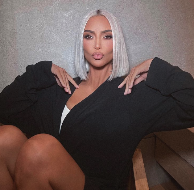 Social Media Brutally Mocks Kim Kardashian's 'Diaper BBL' at