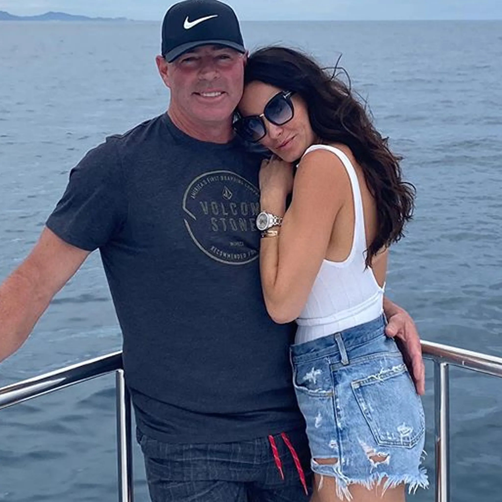 Jim Edmonds, Fiancee Kortnie Share Wedding Invite Amid Teddi Mellencamp  Drama