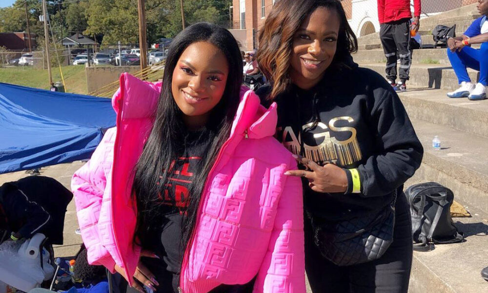 Kandi Burruss' Daughter Riley Appears Pregnant On Instagram Story Post!