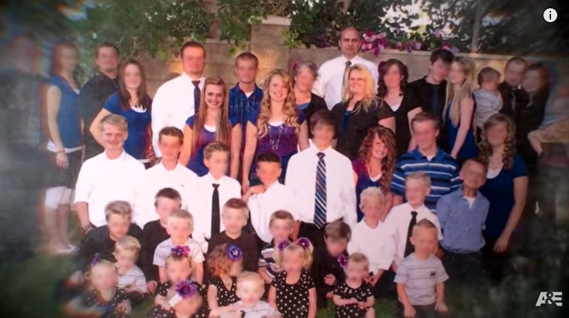 Polygamist Reality TV Family Accused Of Child Abuse and Forced Marriage!