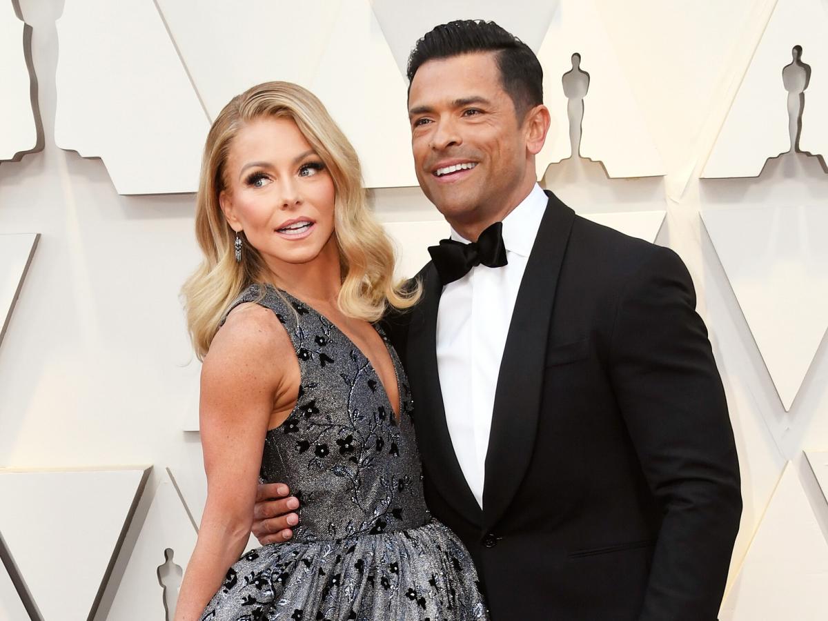 Kelly Ripa Shades Husband Mark Consuelos — Reveals His Shocking Remarks As She Prepared to Give Birth