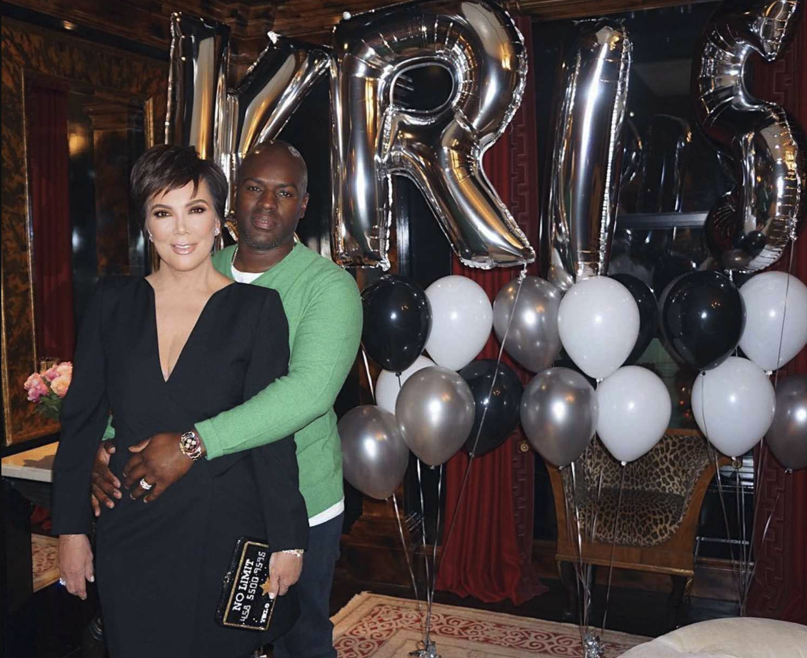 Corey Gamble carries a Hermes shopping bag on Rodeo Drive Featuring: Corey  Gamble Where: Beverly, Stock Photo, Picture And Rights Managed Image.  Pic. WEN-WENN23684874