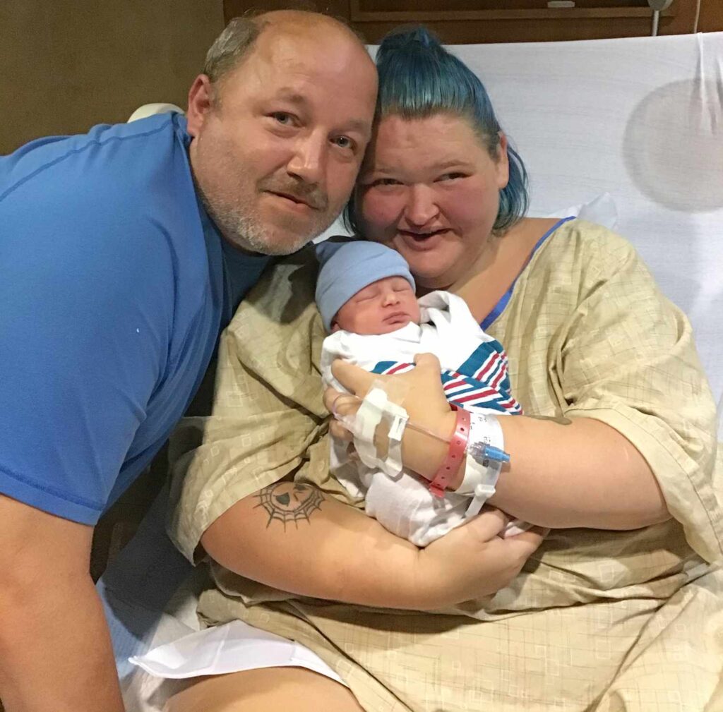 '1000Lb. Sisters' Amy Slaton Explains Birth of Second Baby Involved A