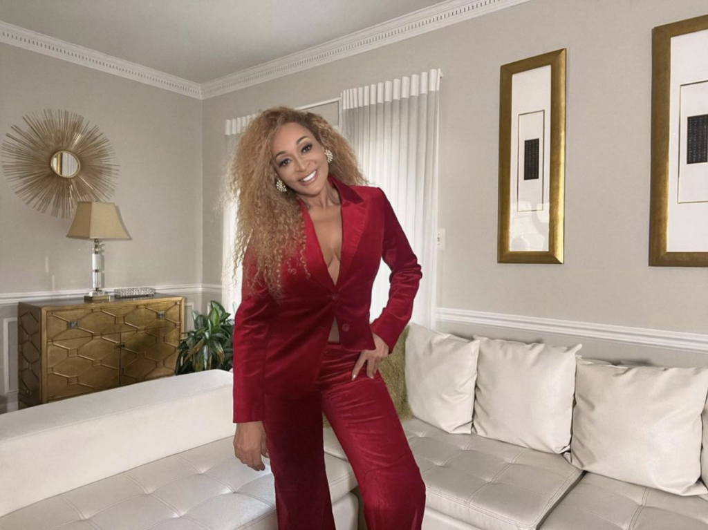PHOTOS 'RHOP' Star Karen Huger Shows Off Her BIKINI BODY … AMAZING!