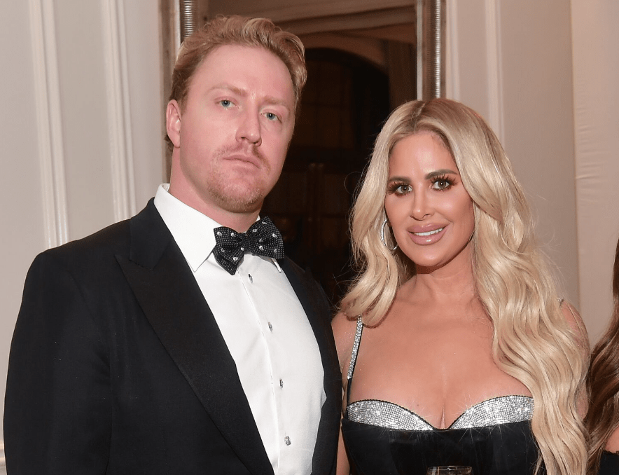 Inside Kim Zolciak and Kroy Biermann’s Surprising Living Arrangement As Divorce Turns Ugly