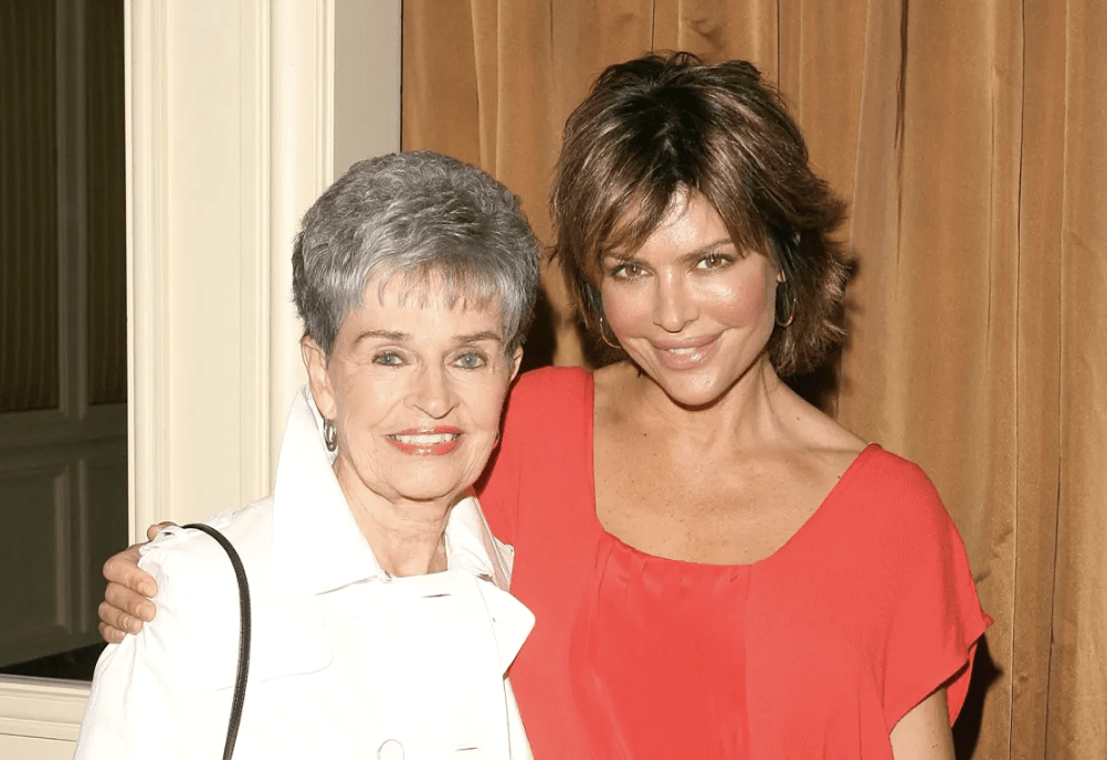 Lisa Rinna Credits Late Mother For Influencing Her Exit From ‘The Real Housewives of Beverly Hills’
