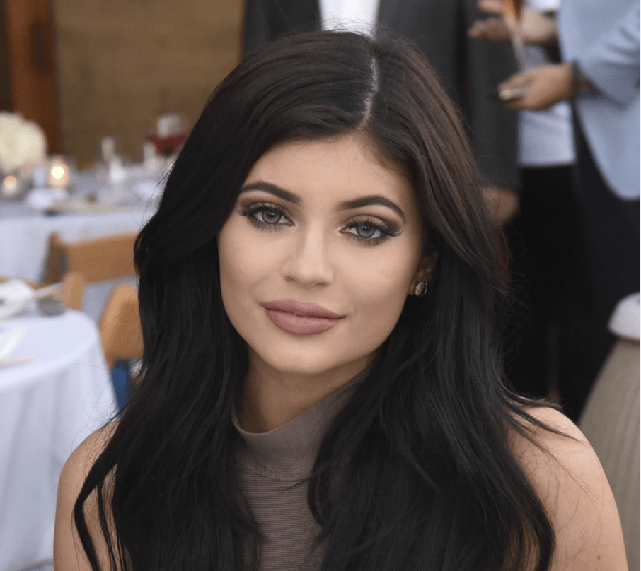 Kylie Cosmetics GOING BROKE? Models Forced To SUE In Order To Get PAID!