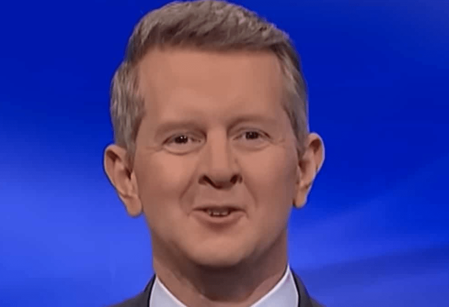Ken Jennings Finally Speaks Out on Mayim Bialik’s Shocking ‘Jeopardy!’ Exit