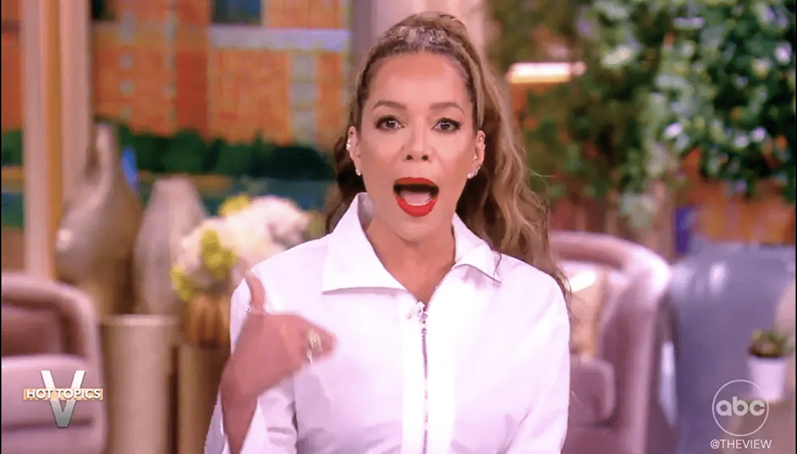 The View’s Sunny Hostin Flips Out After She’s Age-Shamed For Wearing Teenage Clothing!