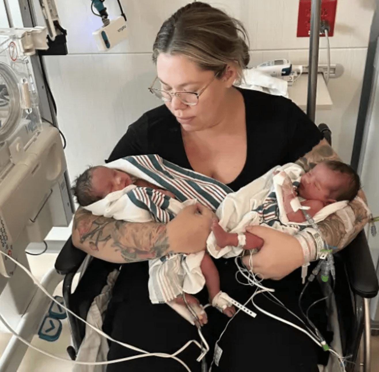 ‘Teen Mom 2’ Alum Kailyn Lowry Reveals Pics of Her Newborn Twins