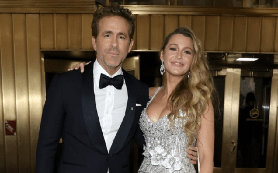 Ryan Reynolds and Blake Lively SNL 50