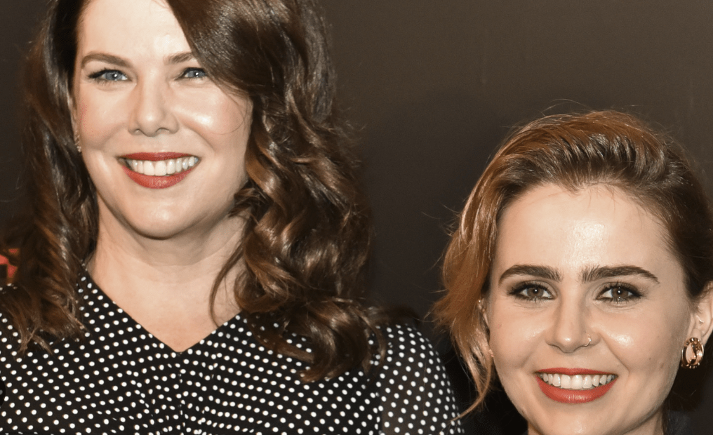 Lauren Graham and May Whitman